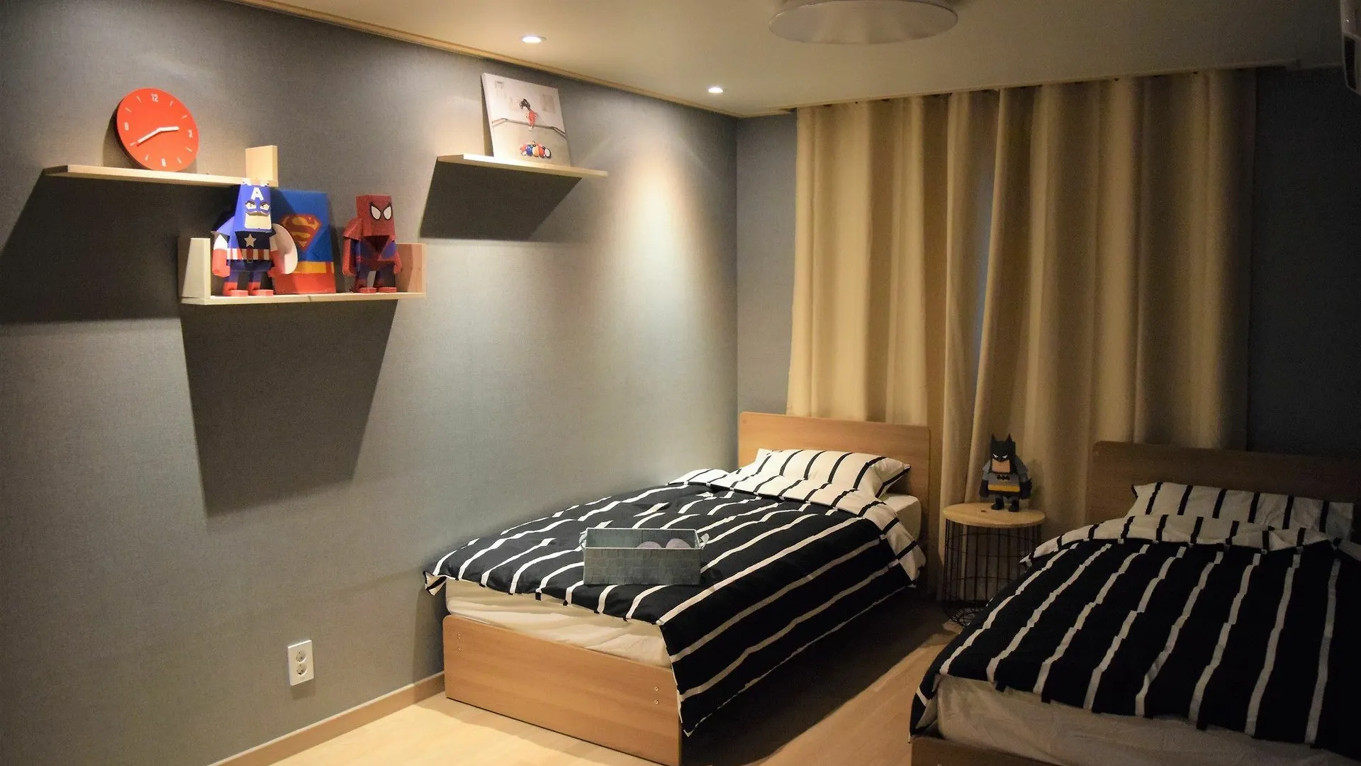 *** 게스트하우스 Red Stone Guesthouse 서울특별시 대한민국
