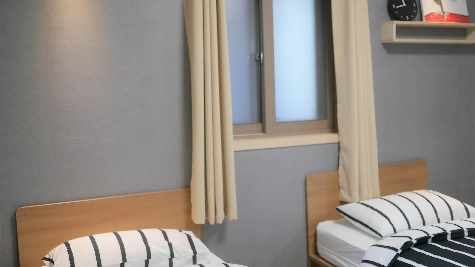 *** 게스트하우스 Red Stone Guesthouse 서울특별시 대한민국